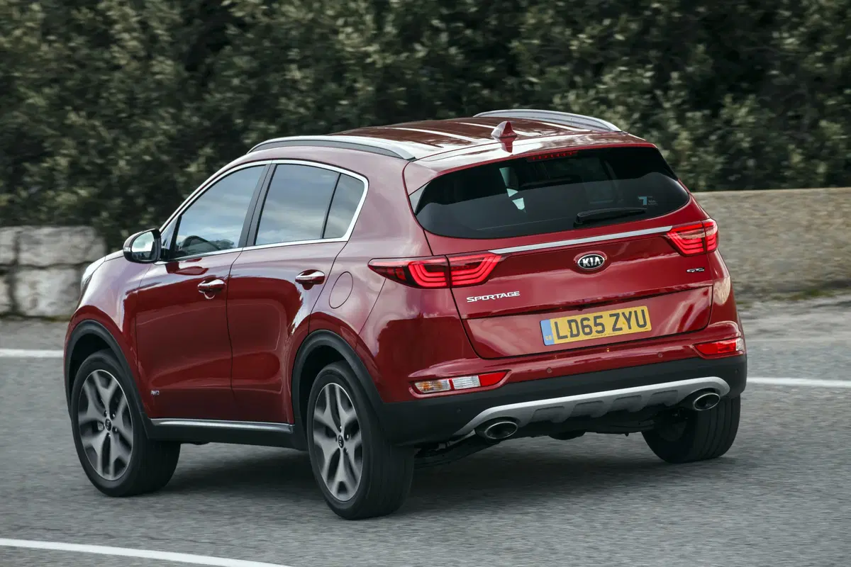 Kia Sportage 1.7 CRDI 2WD Active (9)