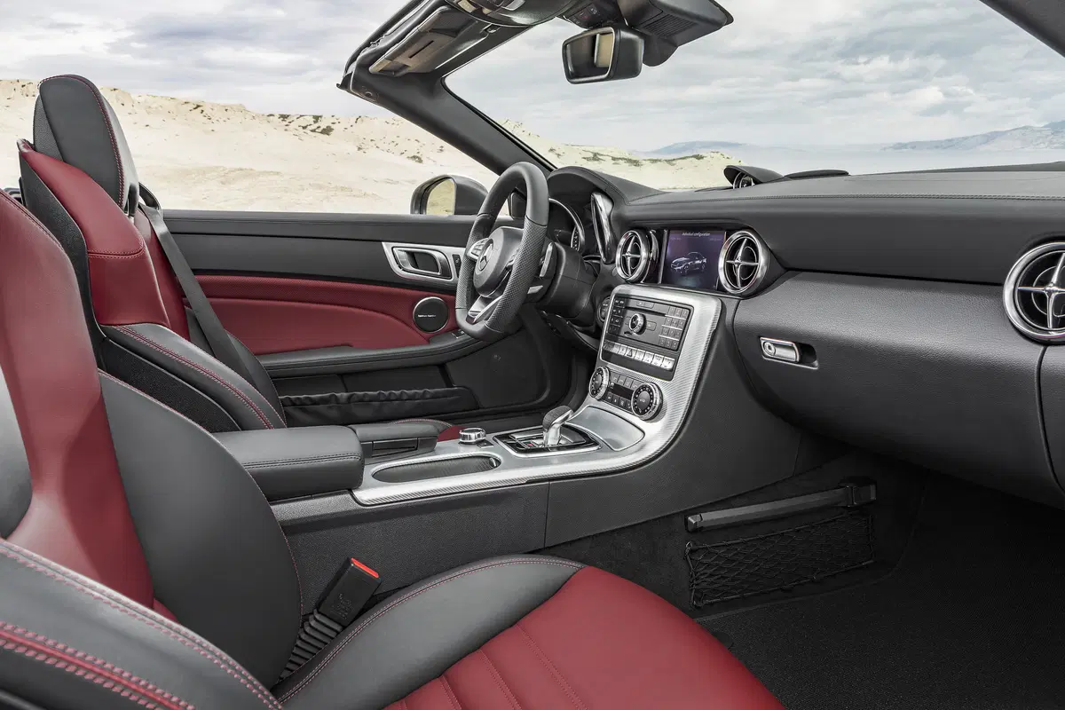 Mercedes-Benz SLC (2016-21) (12)