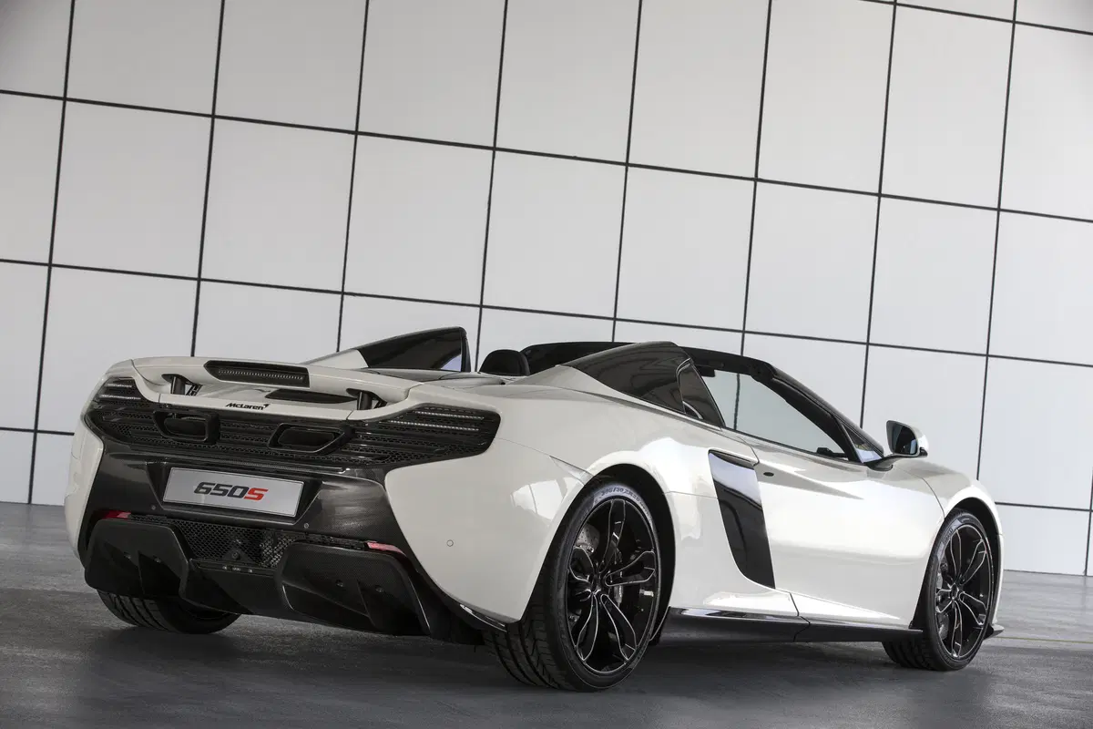 McLaren 650S Cabrio (2014-17) (12)