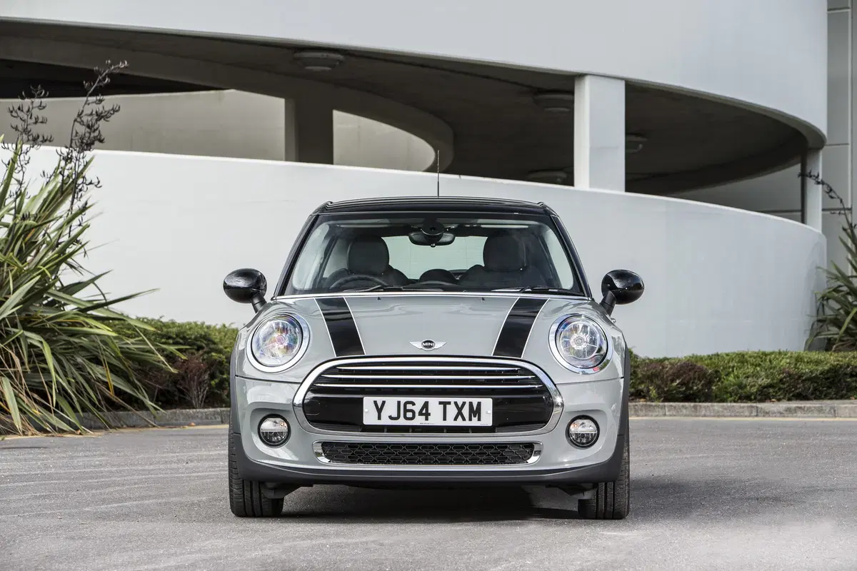 MINI Mini 2.0 Cooper S Yours 5 porte (3)