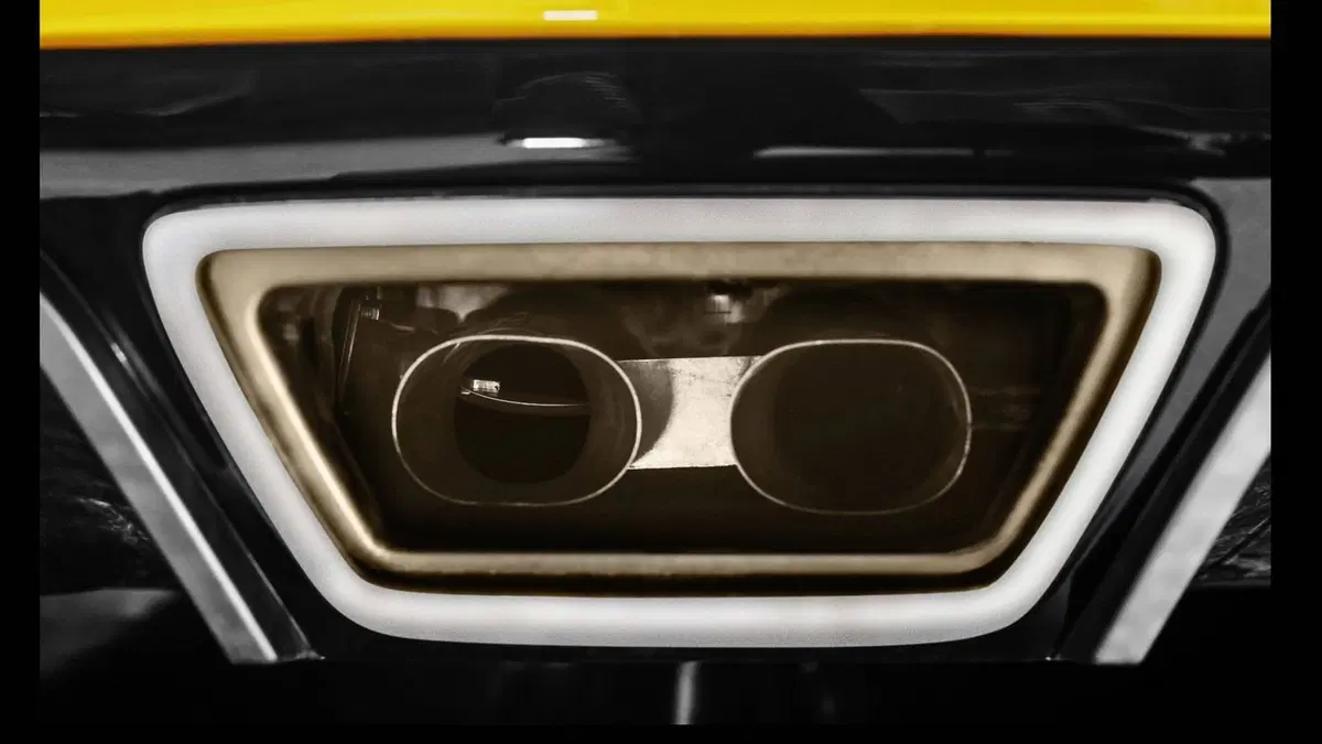 Renault Megane RS Trophy, la compatta da pista [video] (8)