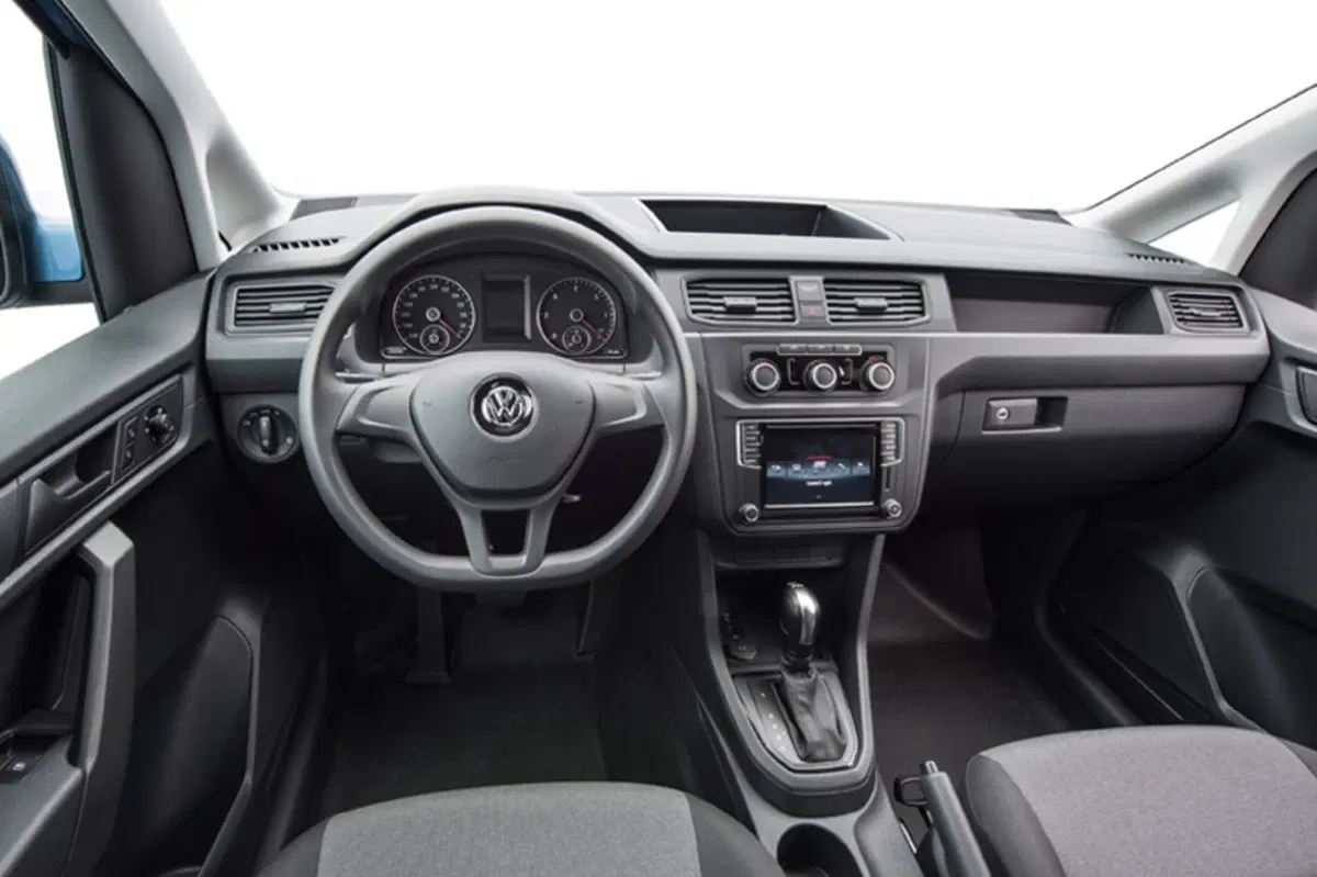 Volkswagen Caddy 1.4 TSI DSG Trendline (11)