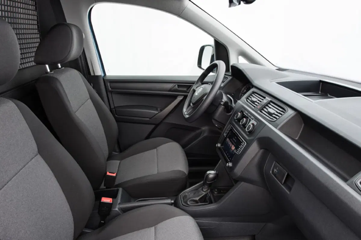 Volkswagen Caddy 1.4 TSI DSG Trendline (12)