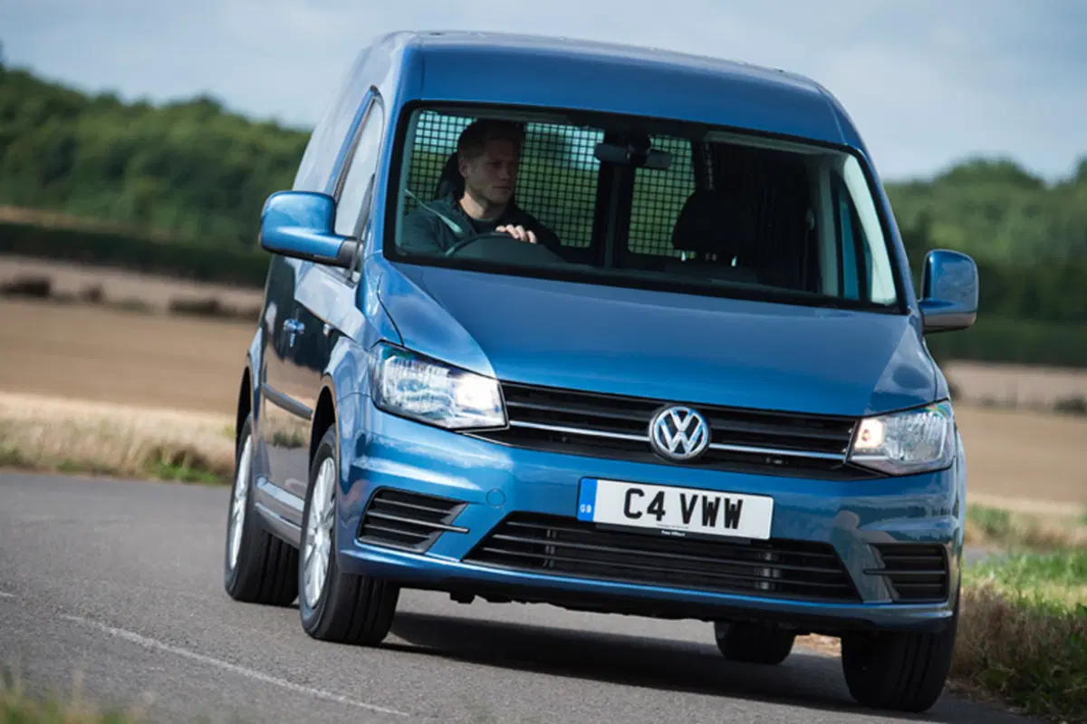 Volkswagen Caddy 1.4 TSI DSG Trendline (6)