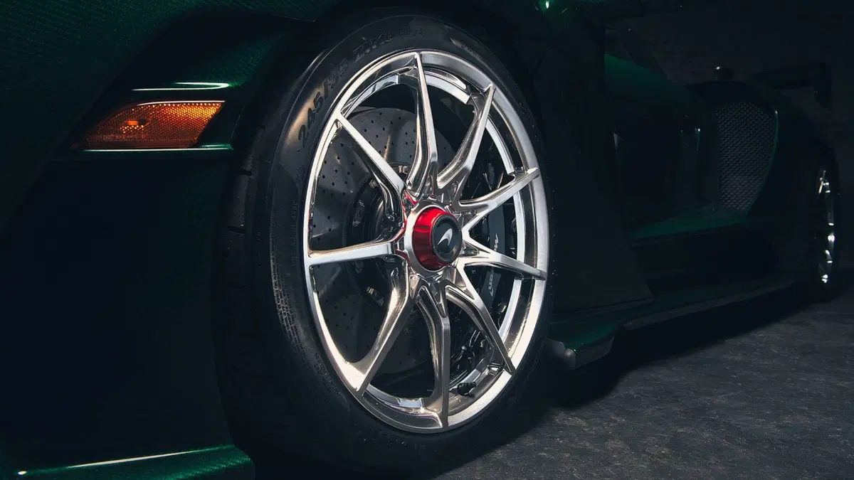 McLaren Senna, il primo esemplare arriverà in USA (7)