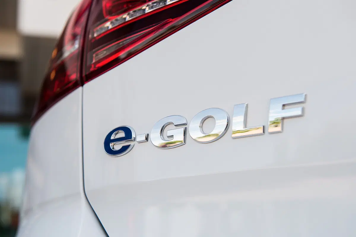 Volkswagen e-Golf (2014-21) (22)
