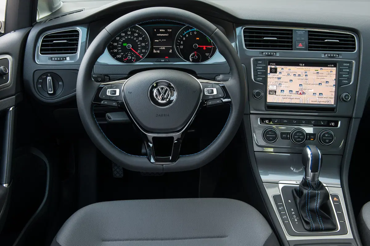Volkswagen e-Golf (2014-21) (11)