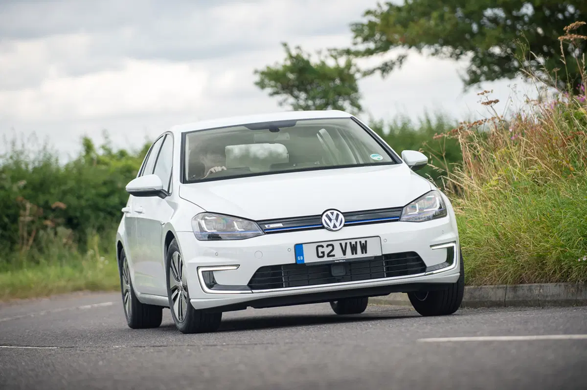 Volkswagen e-Golf (2014-21) (3)