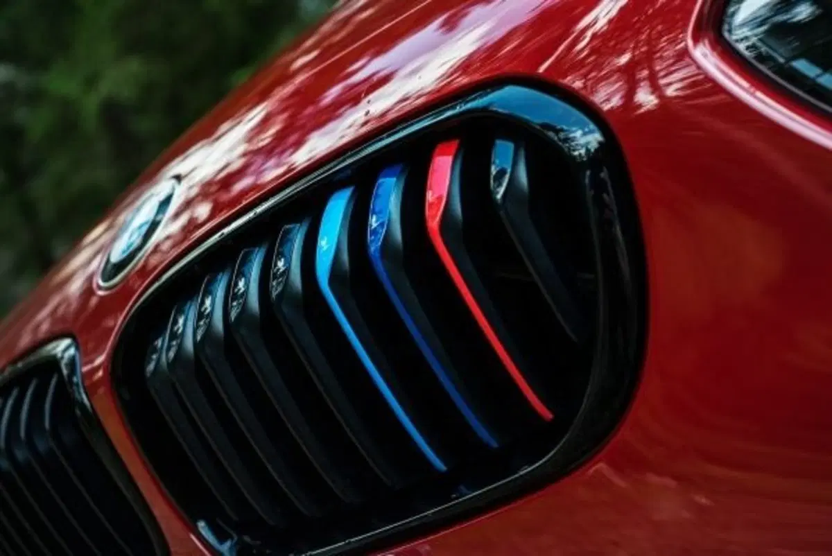 BMW Serie 1: arriva la M Power Edition (5)