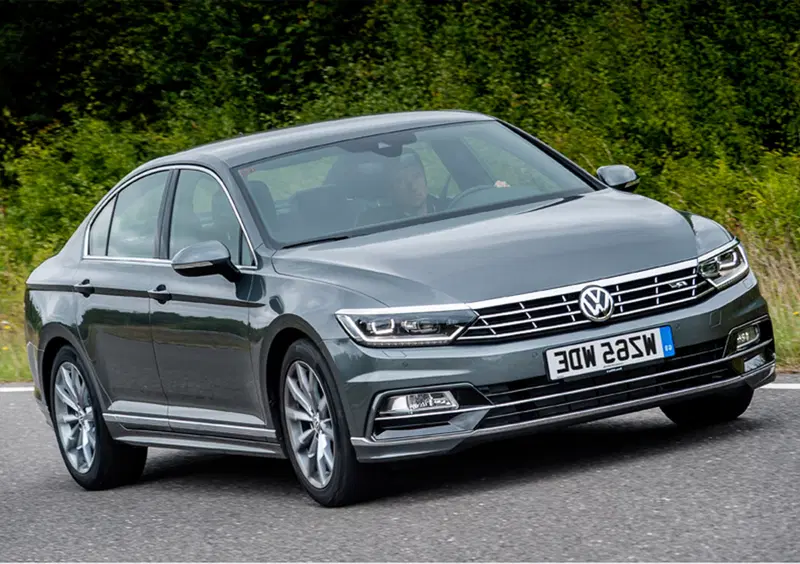 Volkswagen Passat (2014-21) (22)