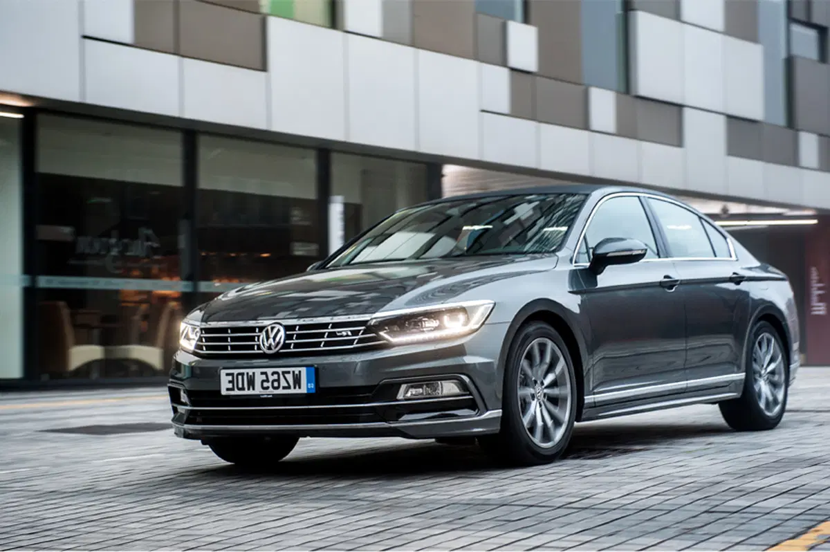 Volkswagen Passat (2014-21) (30)