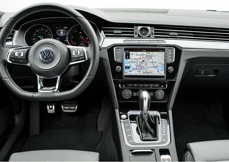 Volkswagen Passat (2014-21) (32)