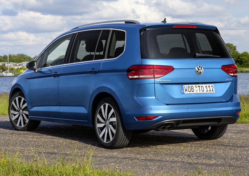 Volkswagen Touran (2015->>) (4)