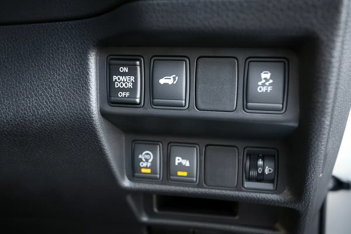 Nissan X-Trail 1.6 dCi 4WD Tekna (49)