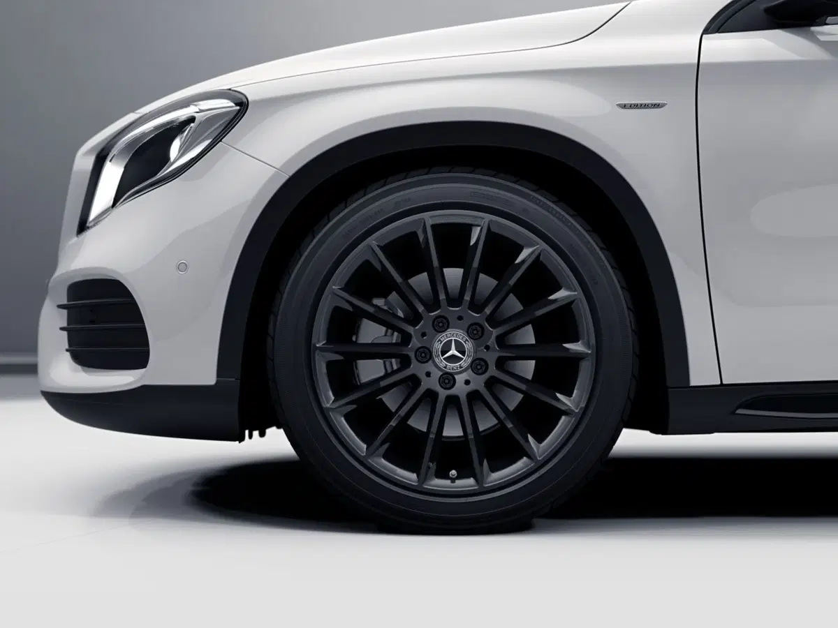 Mercedes CLA, GLA e GLC Night Edition (8)