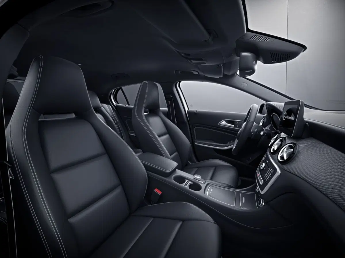 Mercedes CLA, GLA e GLC Night Edition (16)