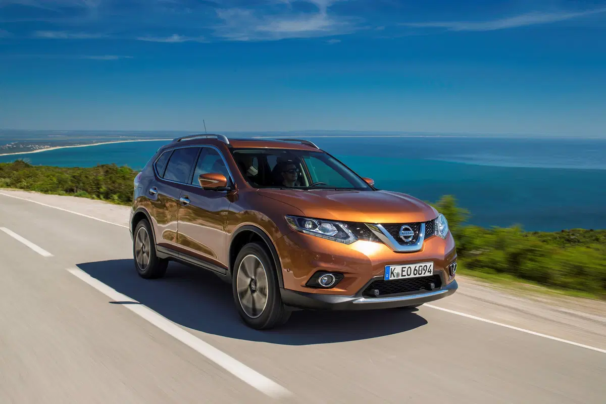 Nissan X-Trail 1.6 dCi 4WD Tekna (36)