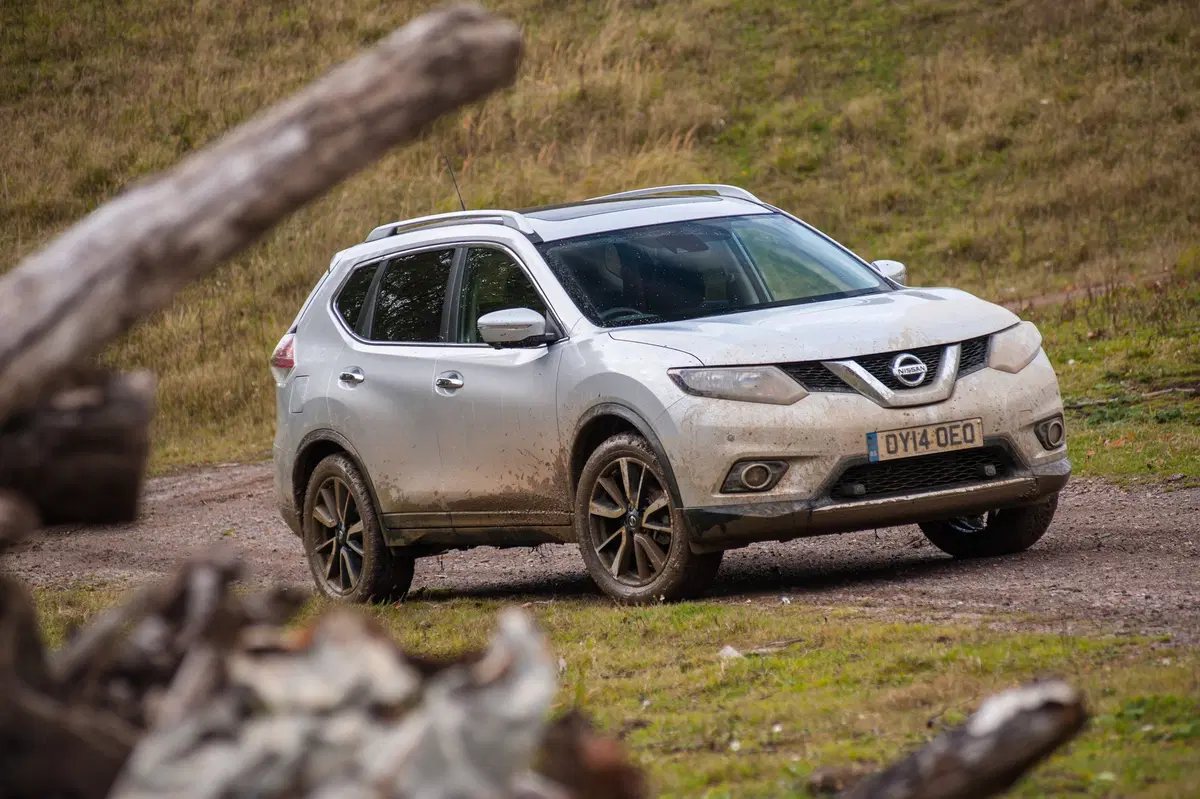 Nissan X-Trail 1.6 dCi 4WD Tekna (35)