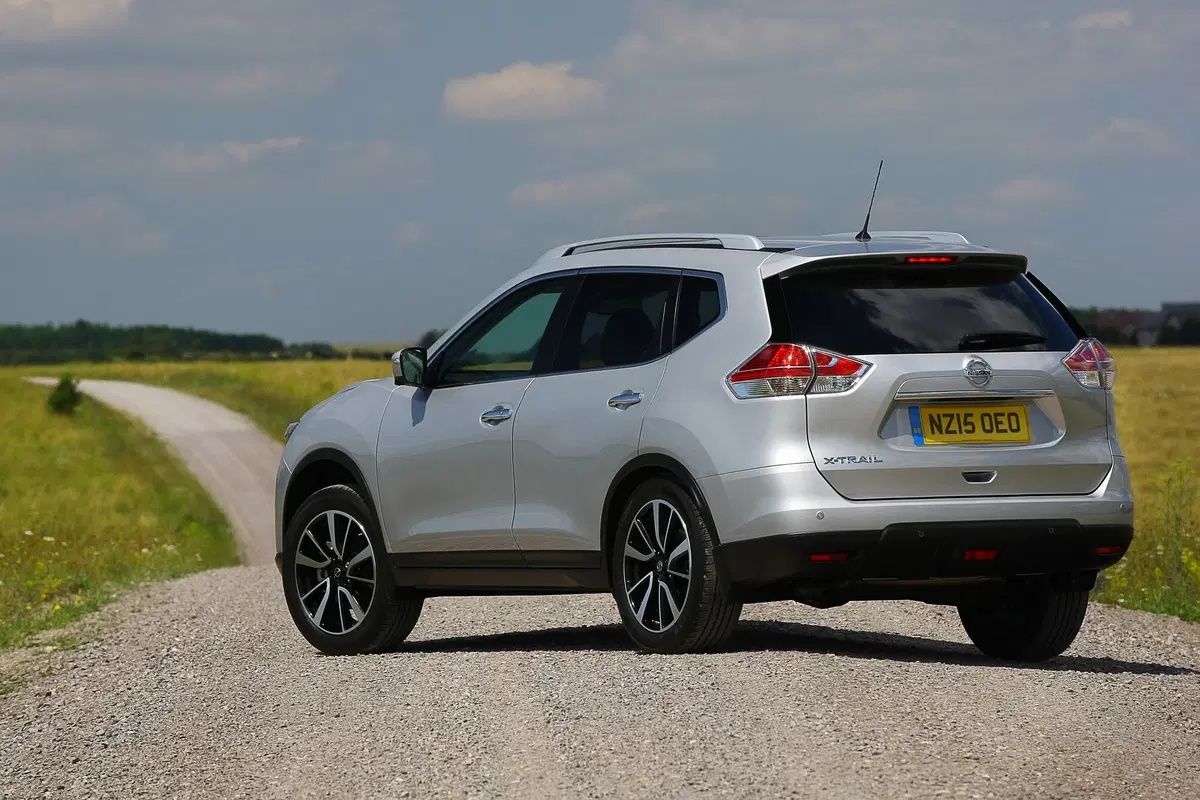 Nissan X-Trail 1.6 dCi 4WD Tekna (33)
