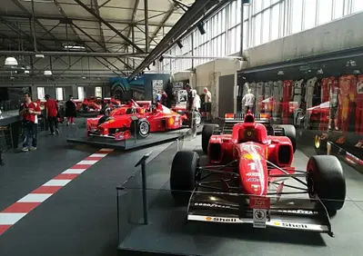 F1: visita al museo dedicato a Michael Schumacher