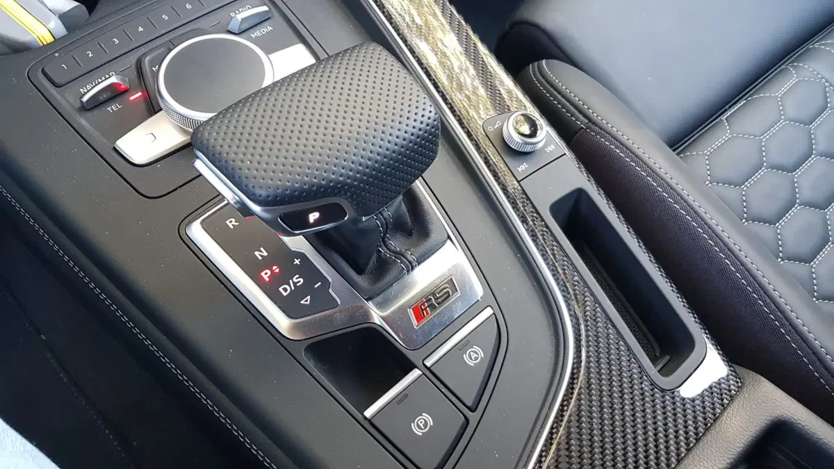 Audi RS4 | Un'esperienza di guida al top, ma serve aggressività (12)