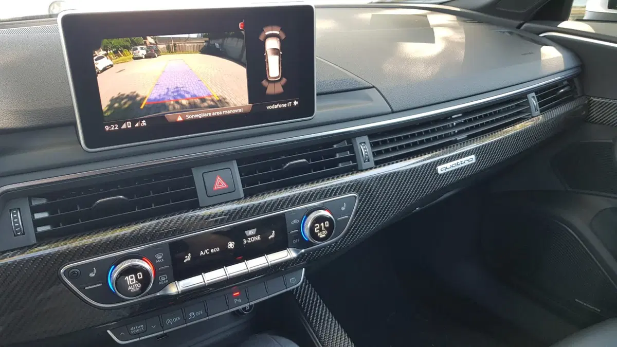 Audi RS4 | Un'esperienza di guida al top, ma serve aggressività (14)