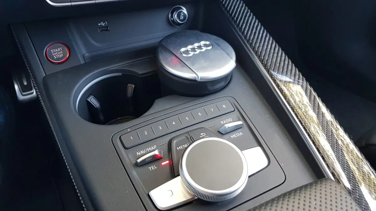 Audi RS4 | Un'esperienza di guida al top, ma serve aggressività (16)
