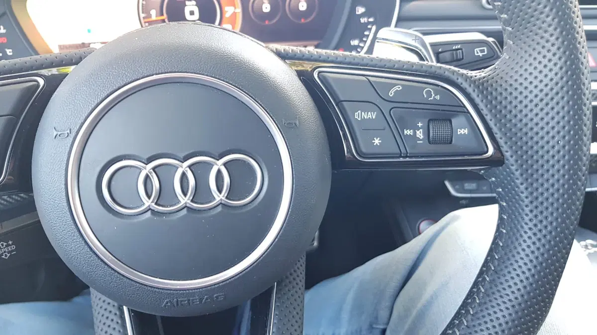 Audi RS4 | Un'esperienza di guida al top, ma serve aggressività (21)