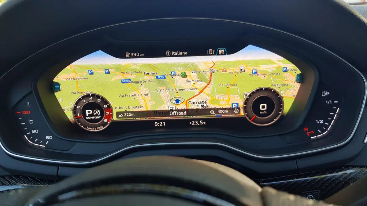 Audi RS4 | Un'esperienza di guida al top, ma serve aggressività (23)