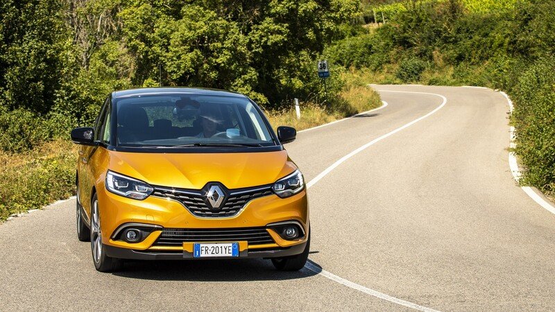 Renault Scenic, il test del nuovo 1.3 TCe da 140 e 160 CV [Video]