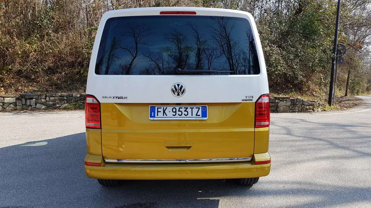 Volkswagen Bulli | Il multivan con sapore anni sessanta! (5)
