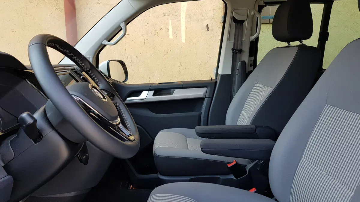 Volkswagen Bulli | Il multivan con sapore anni sessanta! (12)