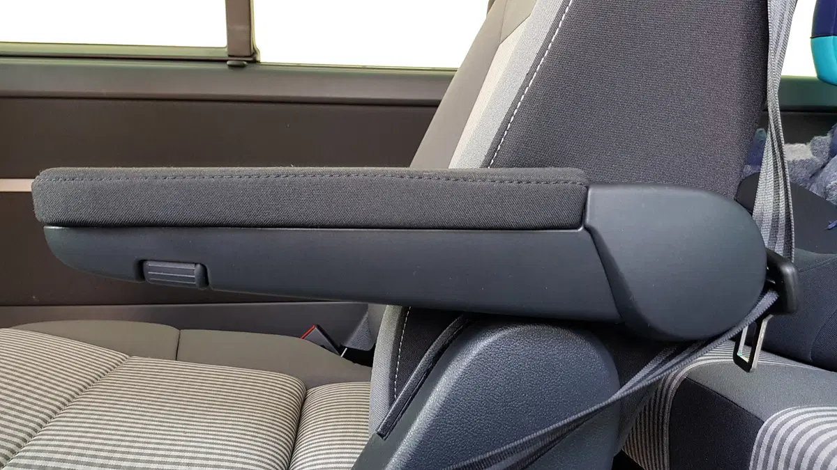 Volkswagen Bulli | Il multivan con sapore anni sessanta! (20)
