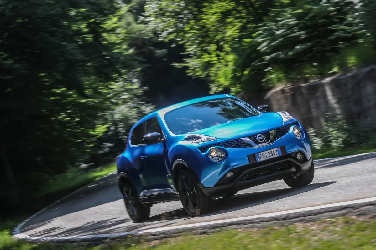 Nissan Juke MY18, 2° restyling con nuovi colori e personalizzazioni (2)
