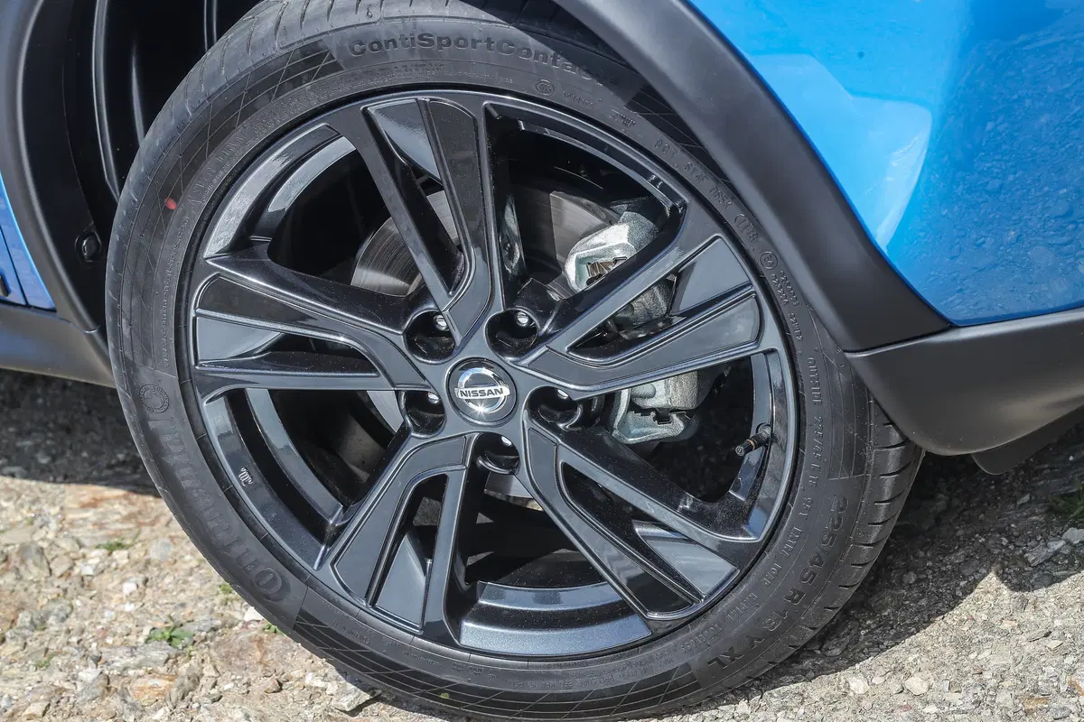 Nissan Juke MY18, 2° restyling con nuovi colori e personalizzazioni (14)
