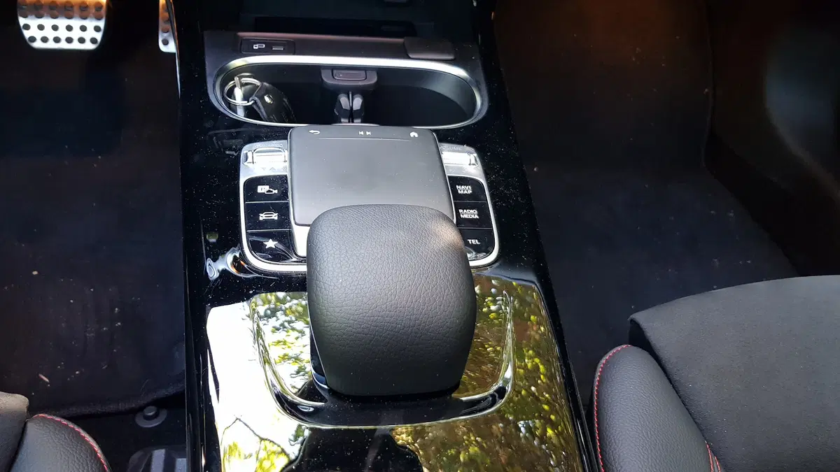 Mercedes Classe A | Mai vista tanta tecnologia... (14)