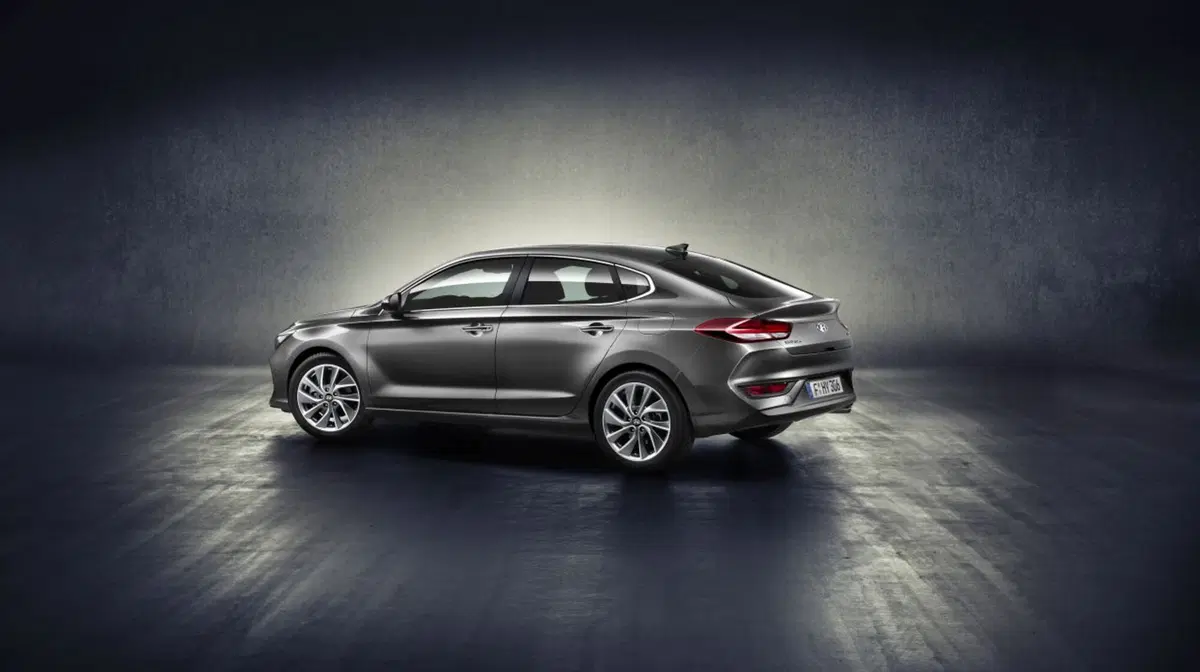 Hyundai i30 Fastback, quella con la coda