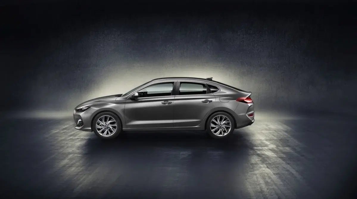 Hyundai i30 Fastback, quella con la coda (9)