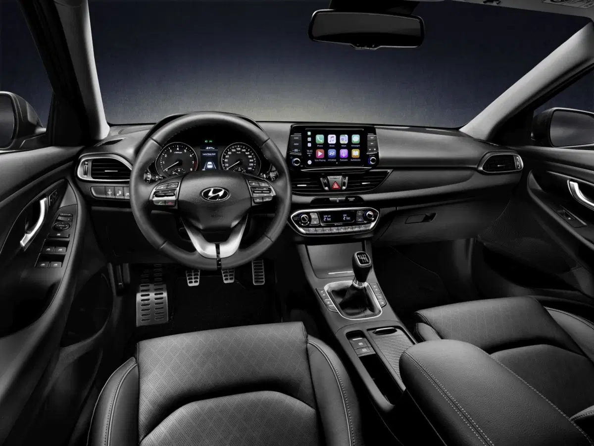 Hyundai i30 Fastback, quella con la coda (10)