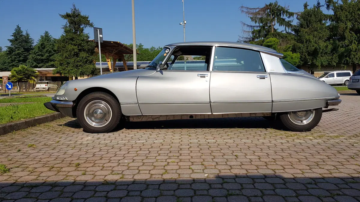 Citroen DS23 Pallas | Dea o Squalo? (4)