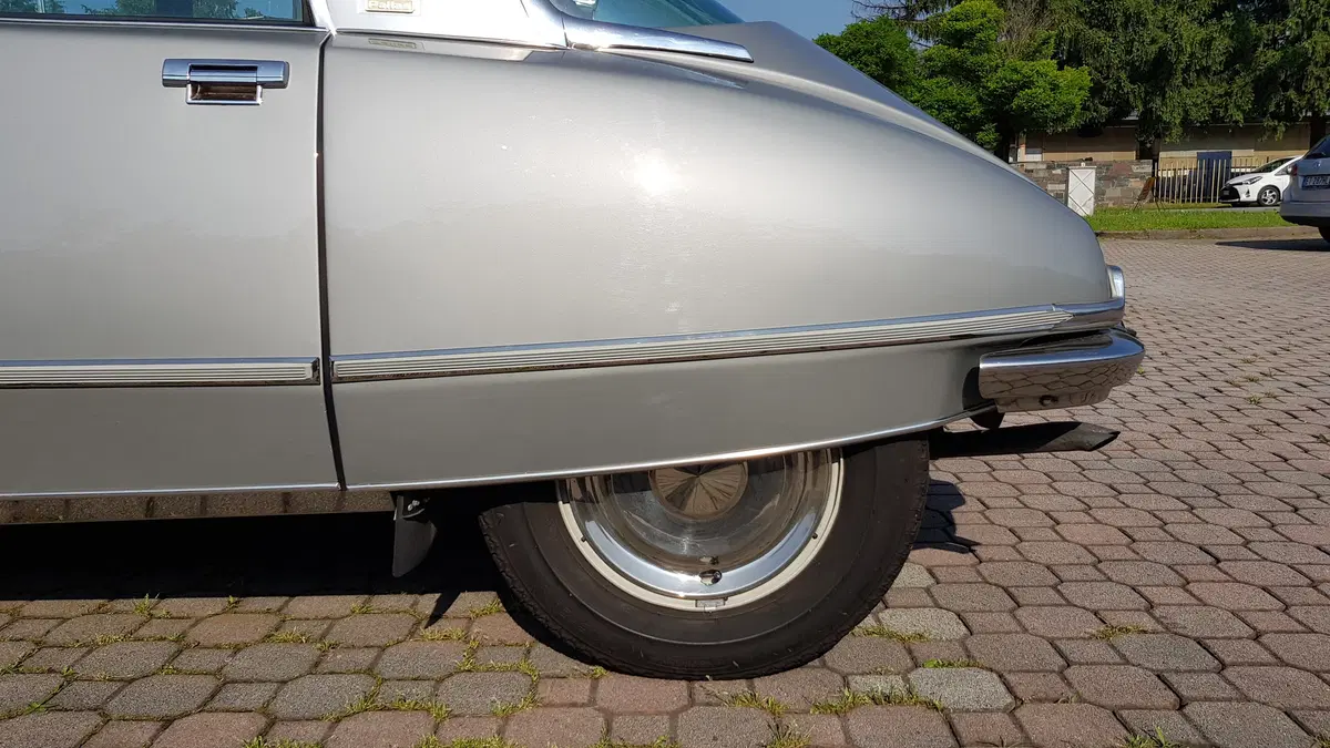 Citroen DS23 Pallas | Dea o Squalo? (5)