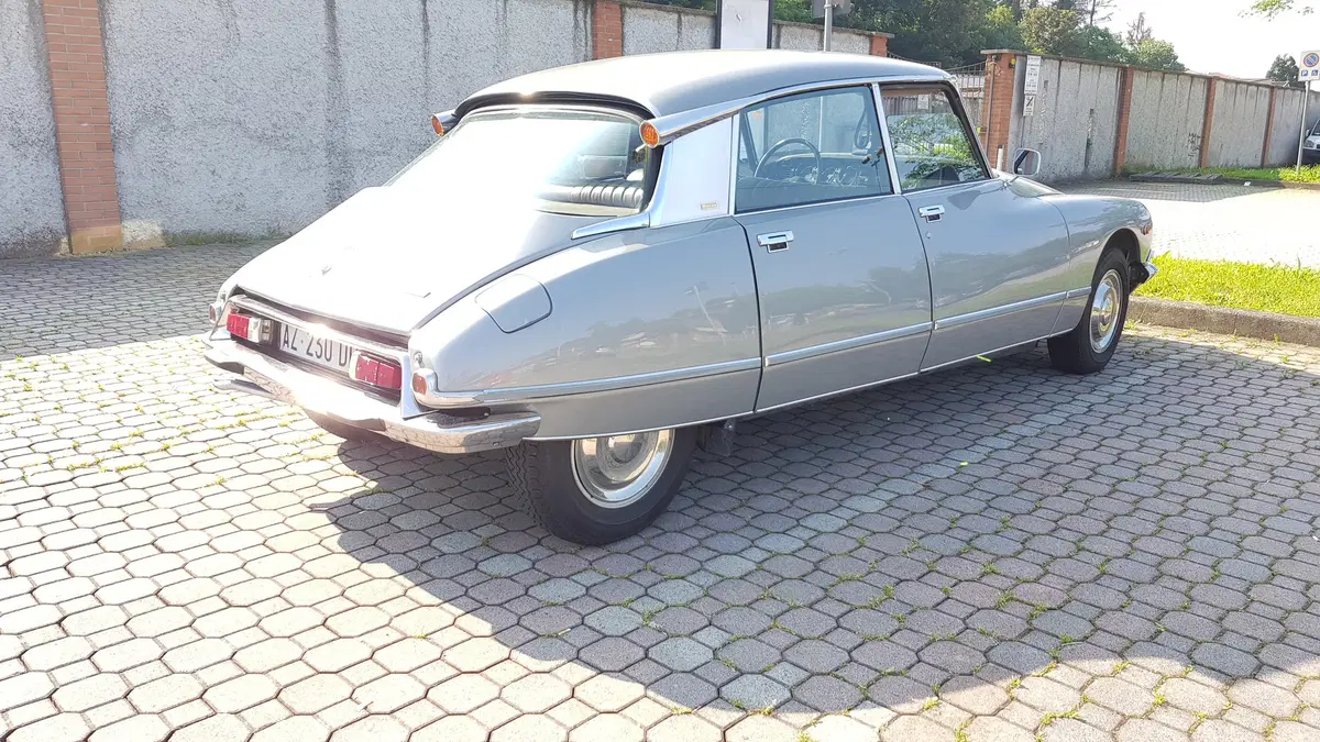 Citroen DS23 Pallas | Dea o Squalo? (8)