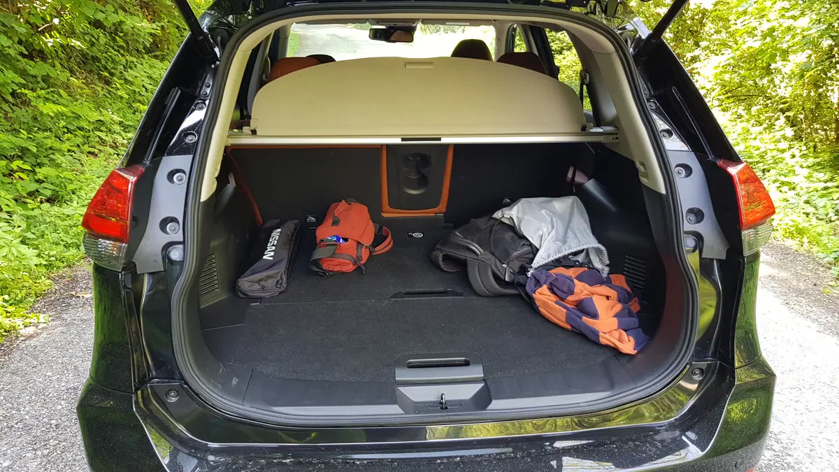  Nissan X Trail | Un po' SUV, molto fuoristrada, e costa il giusto! (6)