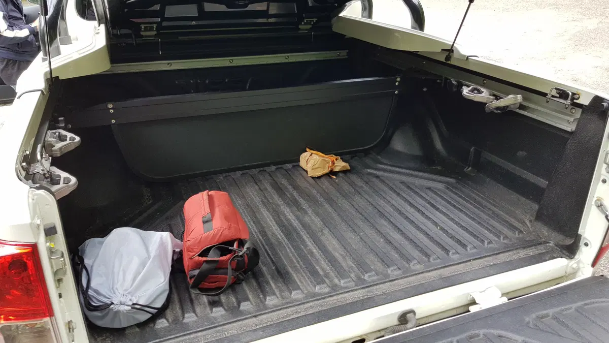  Nissan Navara, il pick-up che compreremmo (6)