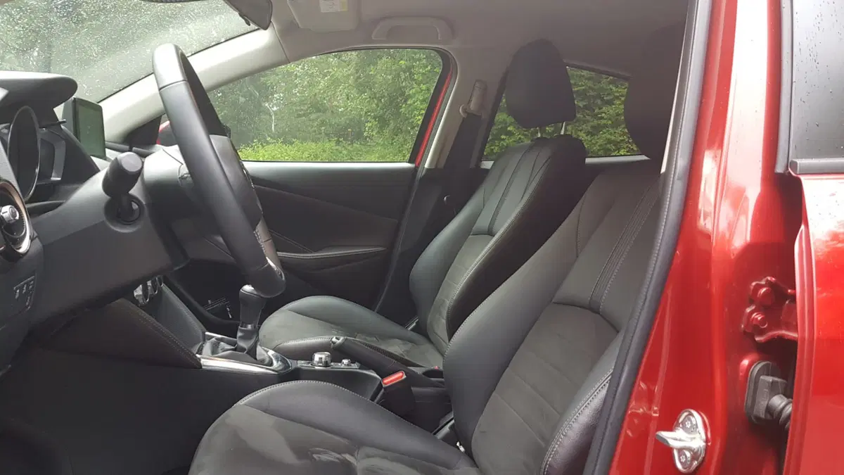 Mazda 2 | Piccola ma dentro c'è tutto!  (8)