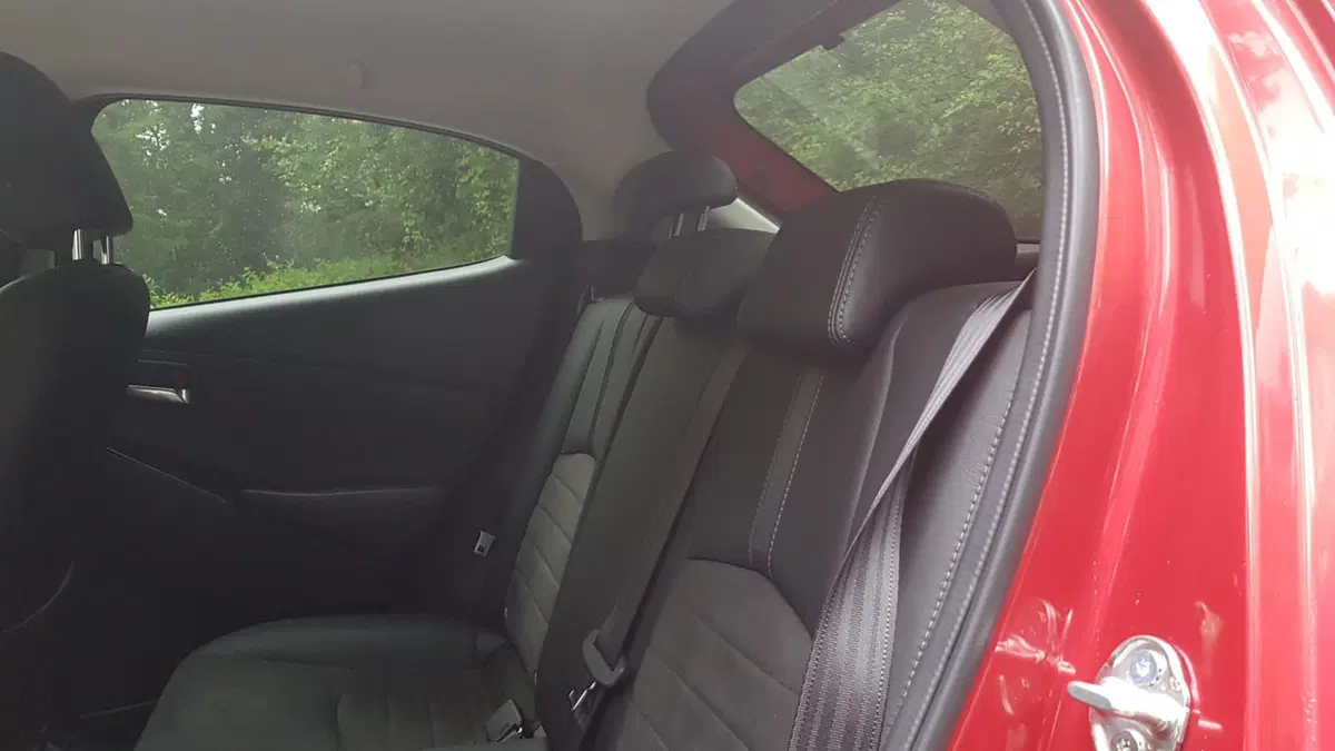 Mazda 2 | Piccola ma dentro c'è tutto!  (9)