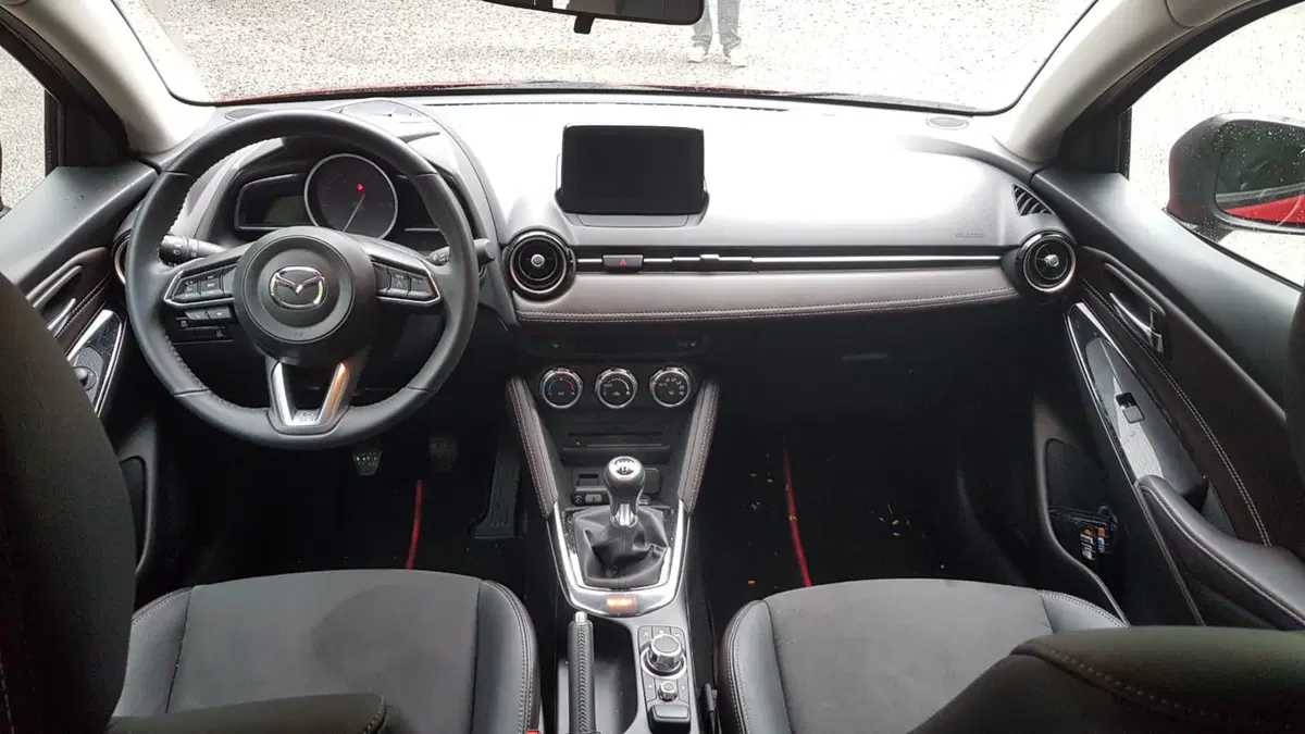 Mazda 2 | Piccola ma dentro c'è tutto!  (12)