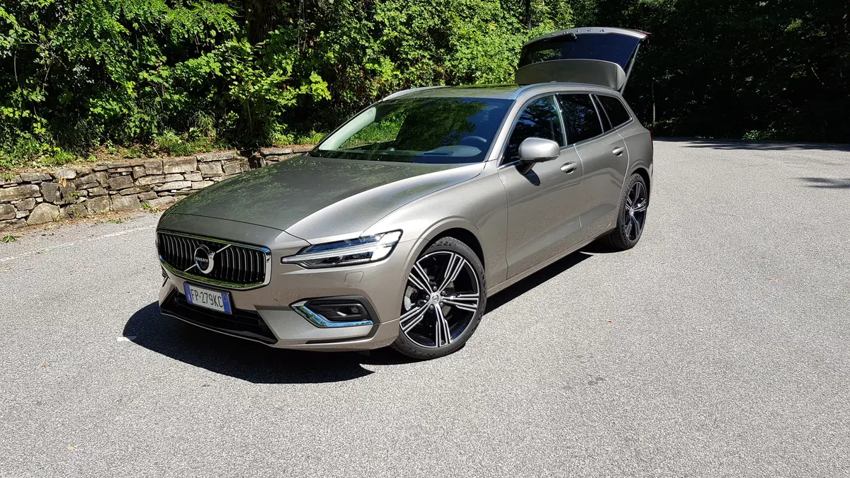 Volvo V60 | Un altro passo avanti del brand svedese... (4)