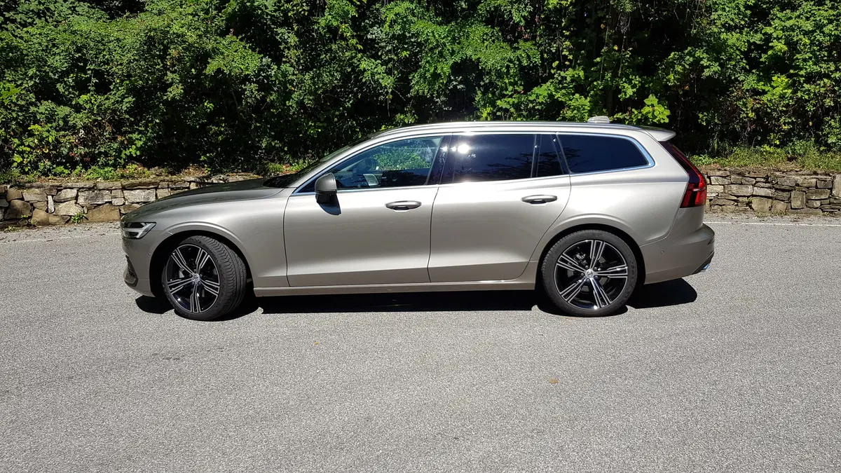 Volvo V60 | Un altro passo avanti del brand svedese... (8)