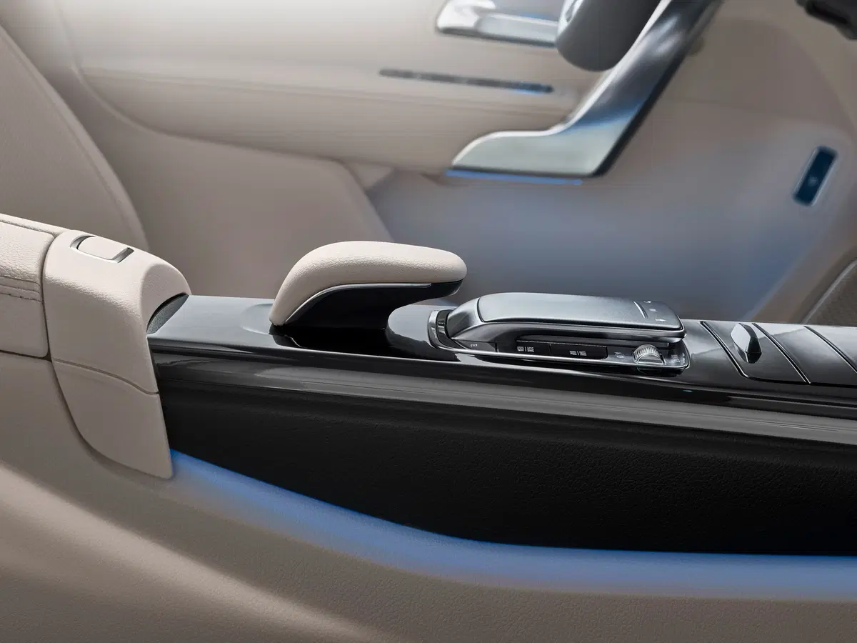 Mercedes, arriva la "Baby Benz" (9)